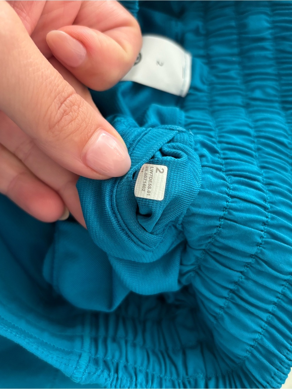 lululemon NWOT Hotty Hot High-Rise Lined Shorts 2.5" - Dark Aqua - Picture 6 of 6